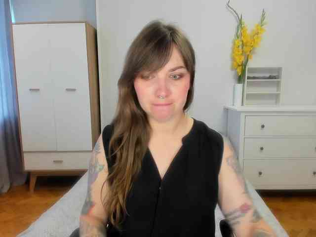 StacyButterfly webcam