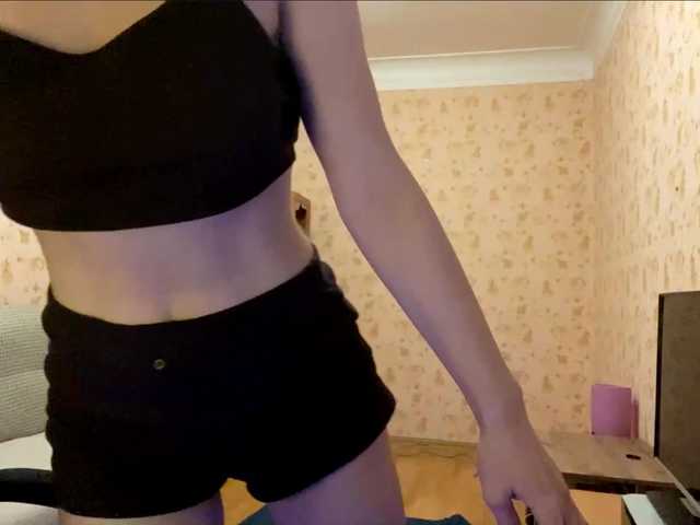 komerialimoros live cam on BongaCams
