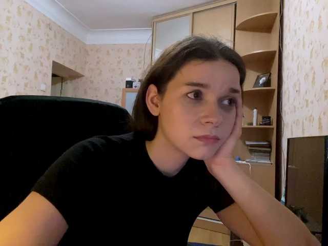 komerialimoros live cam on BongaCams