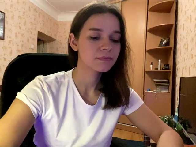 komerialimoros live cam on BongaCams
