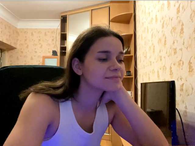 komerialimoros live cam on BongaCams