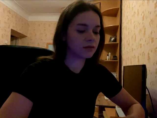 komerialimoros live cam on BongaCams