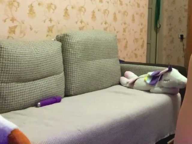 komerialimoros live cam on BongaCams