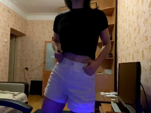 komerialimoros live cam on BongaCams