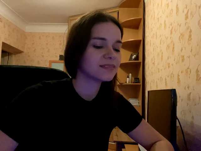 komerialimoros live cam on BongaCams