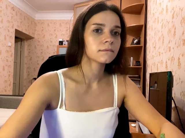 komerialimoros live cam on BongaCams