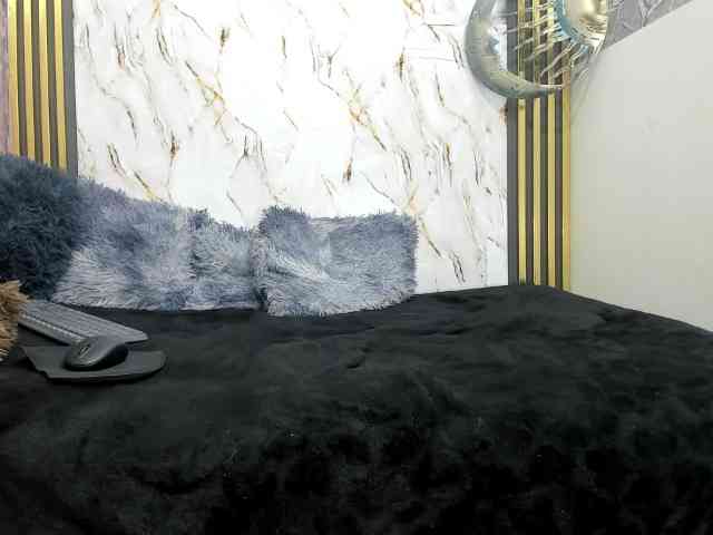 petal-bigx19 Sex Cam Show