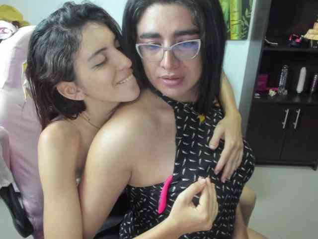 Yalifa Sex Cam Show