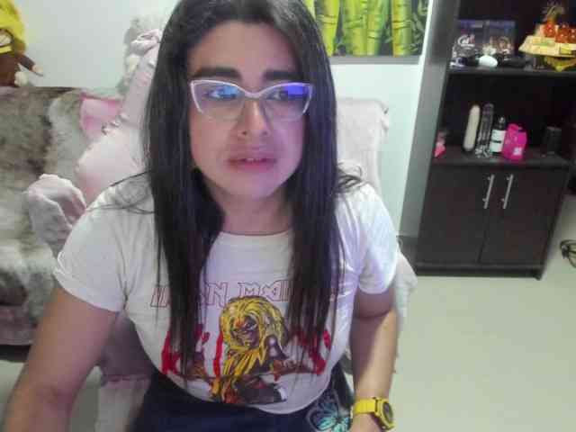 Yalifa Sex Cam Show