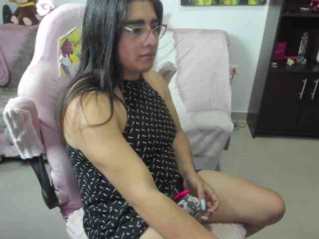 Yalifa Sex Cam Show
