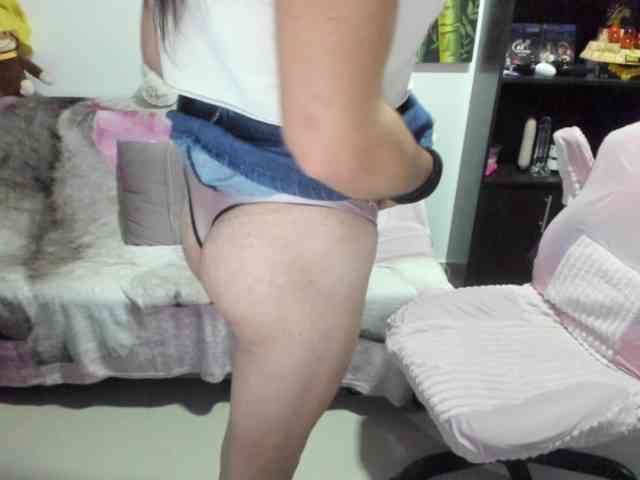 Yalifa Sex Cam Show
