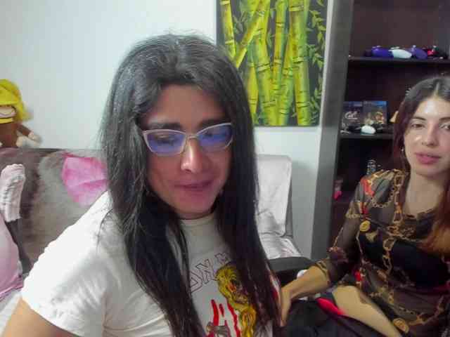 Yalifa Sex Cam Show