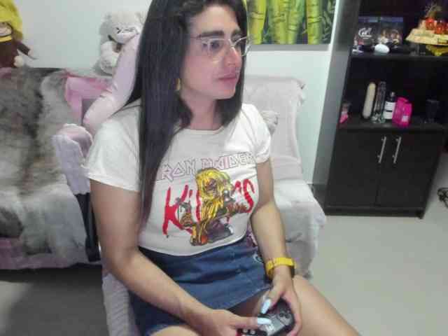 Yalifa Sex Cam Show