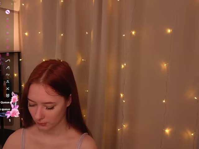 AliceNeonDoll live cam on BongaCams