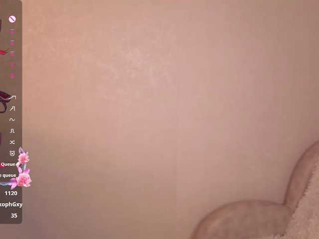 AliceNeonDoll live cam on BongaCams