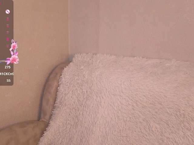 AliceNeonDoll live cam on BongaCams