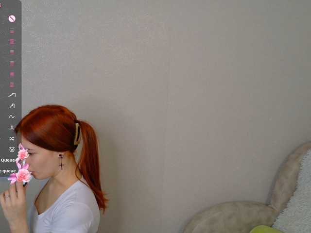 AliceNeonDoll live cam on BongaCams