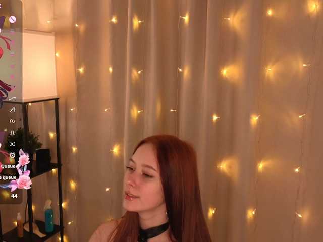 AliceNeonDoll live cam on BongaCams