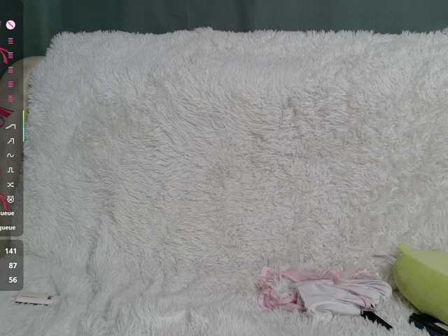 AliceNeonDoll live cam on BongaCams