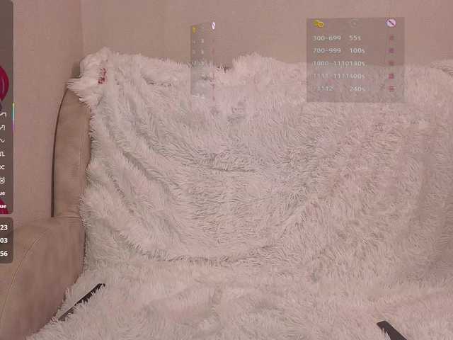 AliceNeonDoll live cam on BongaCams