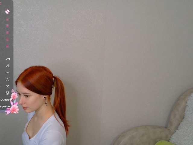 AliceNeonDoll live cam on BongaCams