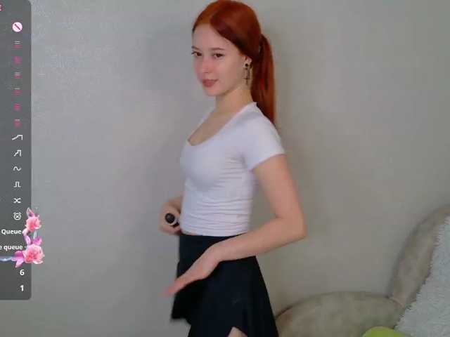 AliceNeonDoll live cam on BongaCams