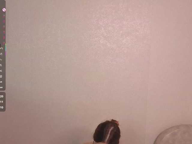 AliceNeonDoll live cam on BongaCams
