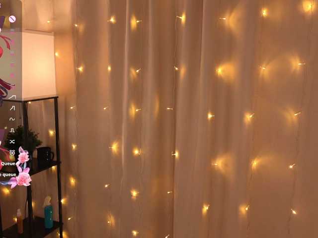 AliceNeonDoll live cam on BongaCams
