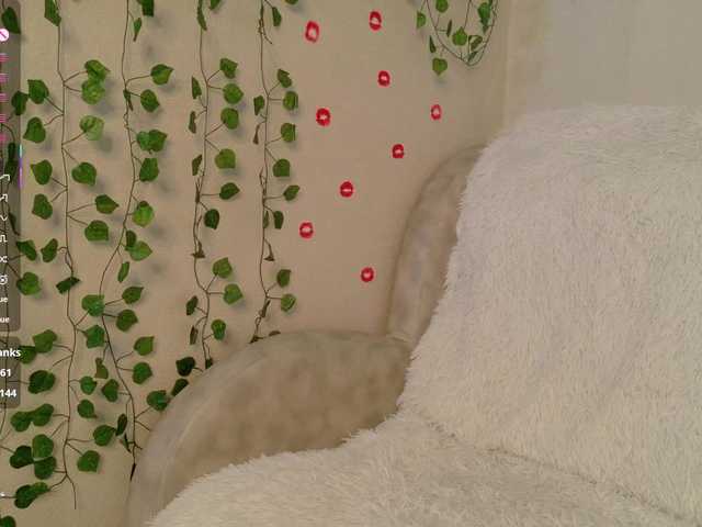 AliceNeonDoll live cam on BongaCams