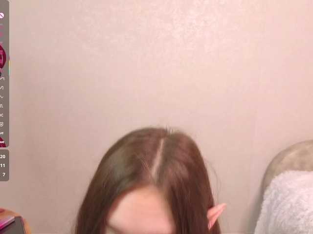 AliceNeonDoll live cam on BongaCams