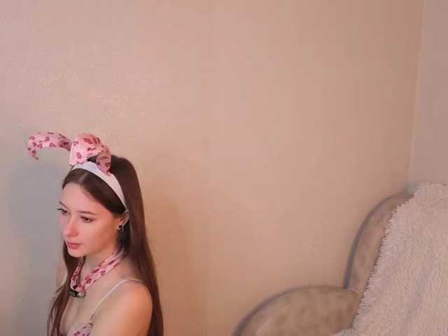 AliceNeonDoll live cam on BongaCams