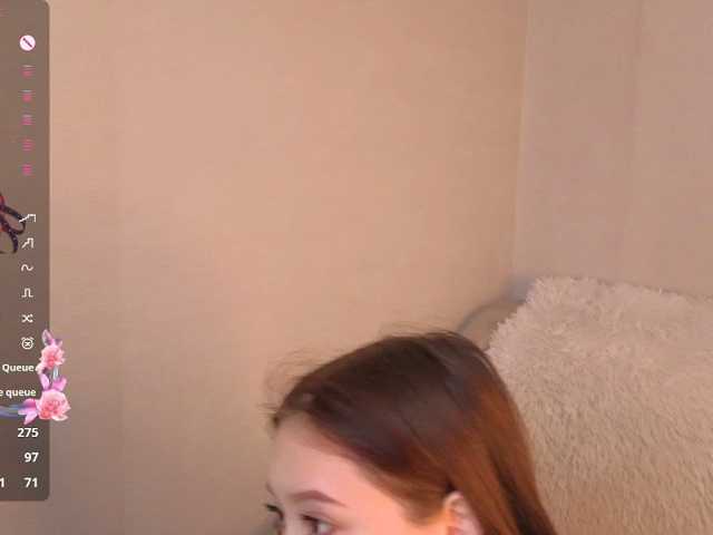 AliceNeonDoll live cam on BongaCams