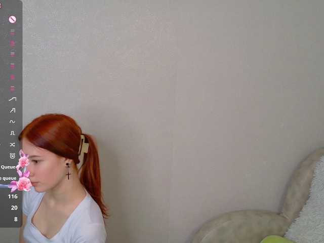 AliceNeonDoll live cam on BongaCams