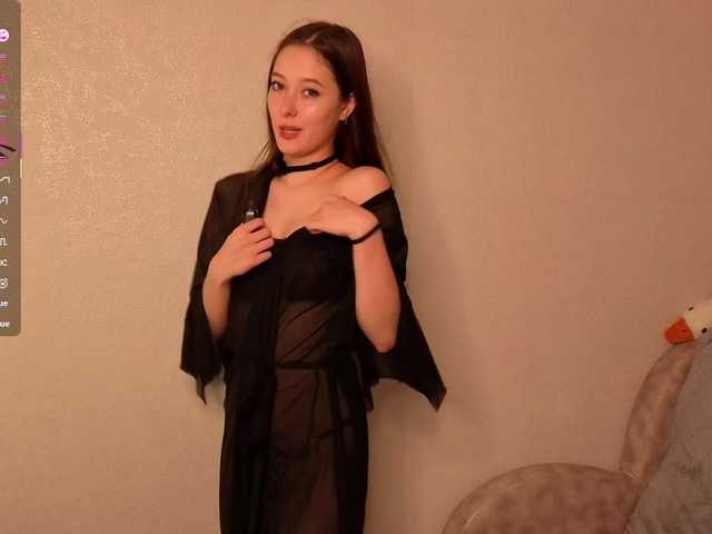 AliceNeonDoll live cam on BongaCams