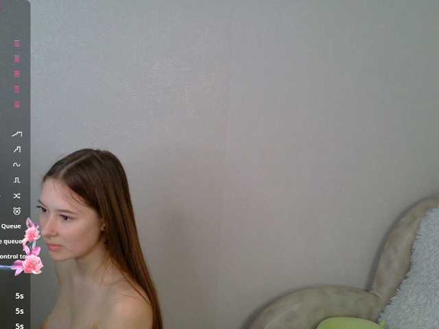 AliceNeonDoll live cam on BongaCams