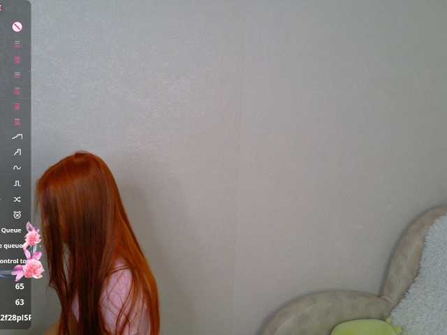 AliceNeonDoll live cam on BongaCams