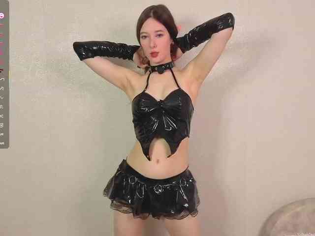 AliceNeonDoll webcam