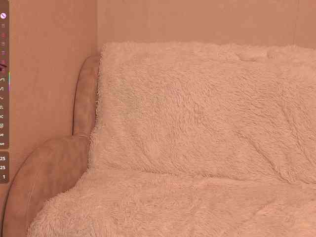 AliceNeonDoll webcam