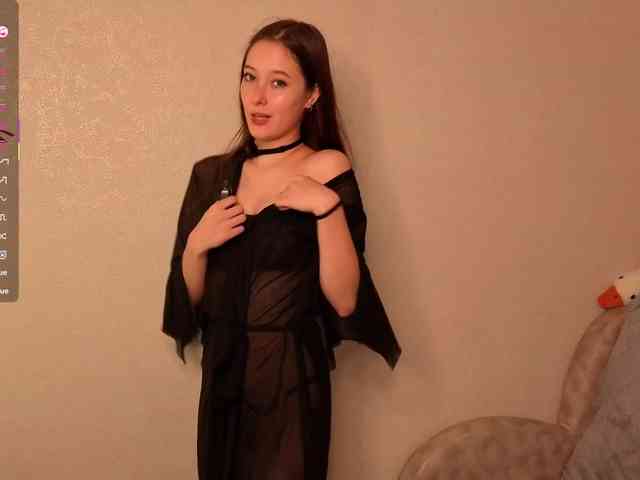 AliceNeonDoll webcam