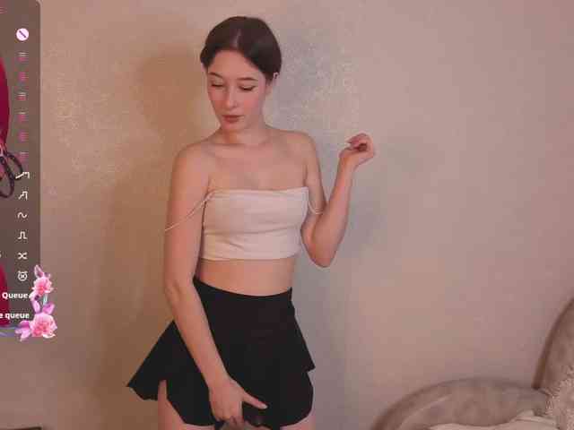 AliceNeonDoll webcam