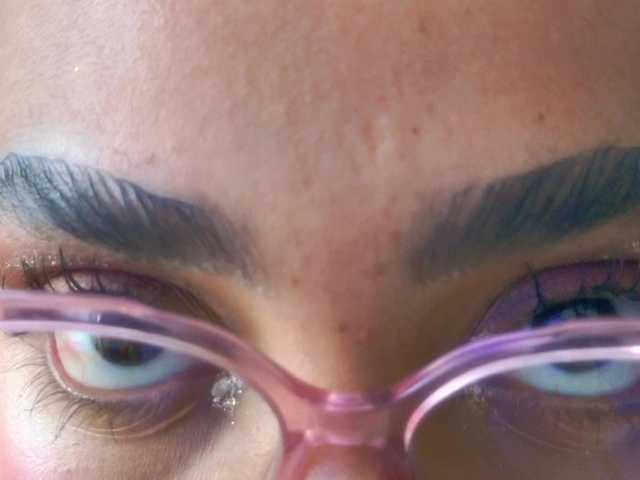 Luna-Velvett live cam on BongaCams