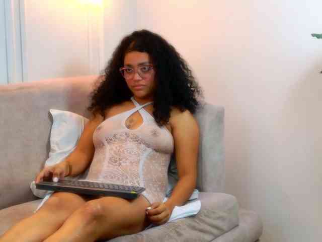 Luna-Velvett webcam