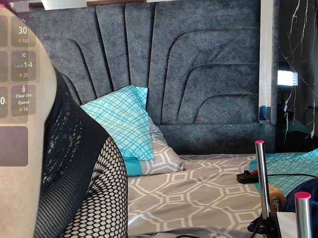 zoe08 live cam on BongaCams