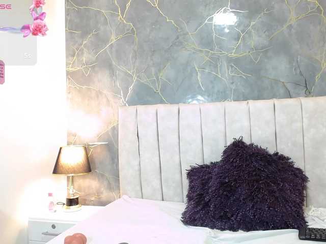 Gaabrielaa- live cam on BongaCams