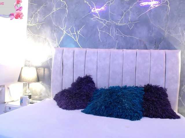 Gaabrielaa- live cam on BongaCams