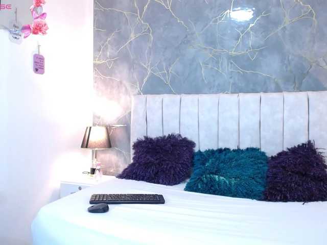 Gaabrielaa- live cam on BongaCams