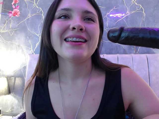 Gaabrielaa- live cam on BongaCams