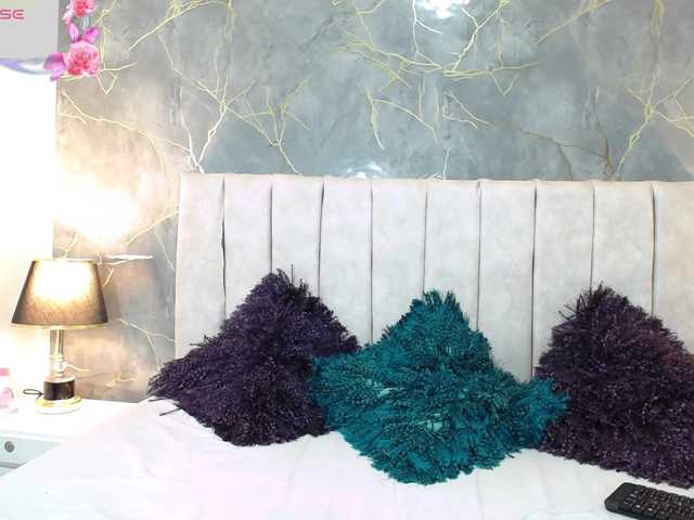 Gaabrielaa- live cam on BongaCams