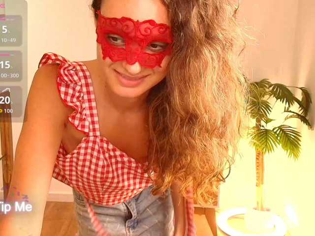 Becky-Apples, en directo ahora en BongaCams