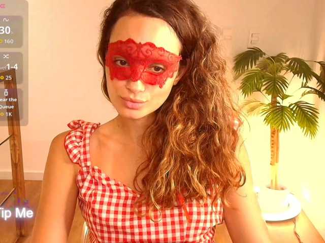 Becky-Apples, live now on BongaCams